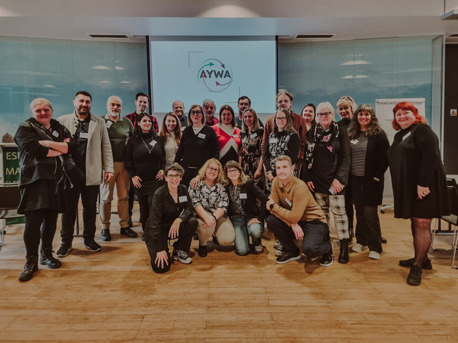 Euroopa Noorsootöötajate Ühing (AYWA)